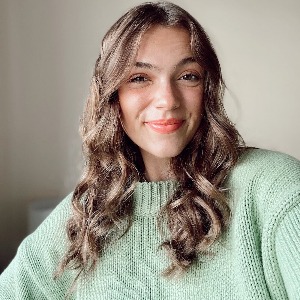 Meet your Posher, April